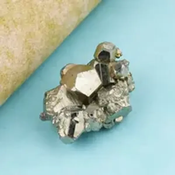 Pyrite_Natural_Gem_Stone_For_Unisex