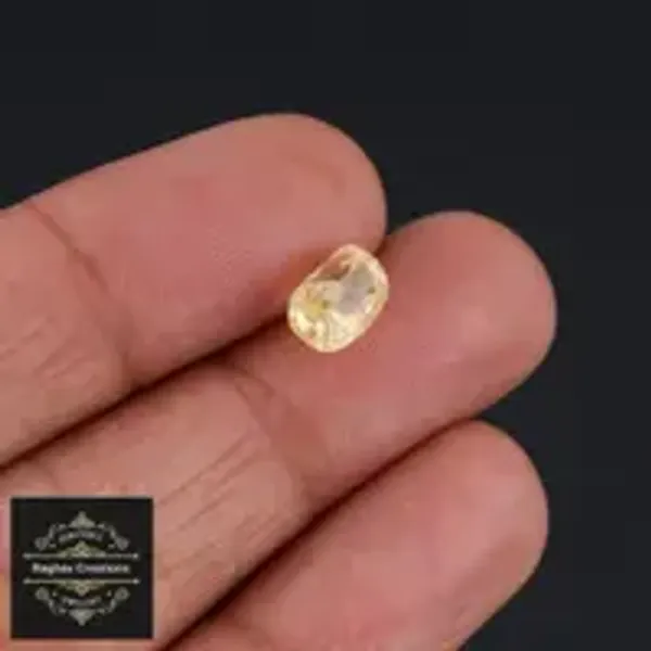 Yellow_Sapphire_Natural_Gem_Stone_For_Unisex