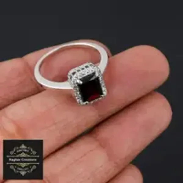 Natural_Garnet_Gem_Stone_Silver_Cluster_Set_(_Pendent_Ring_Tops_)_For_Women
