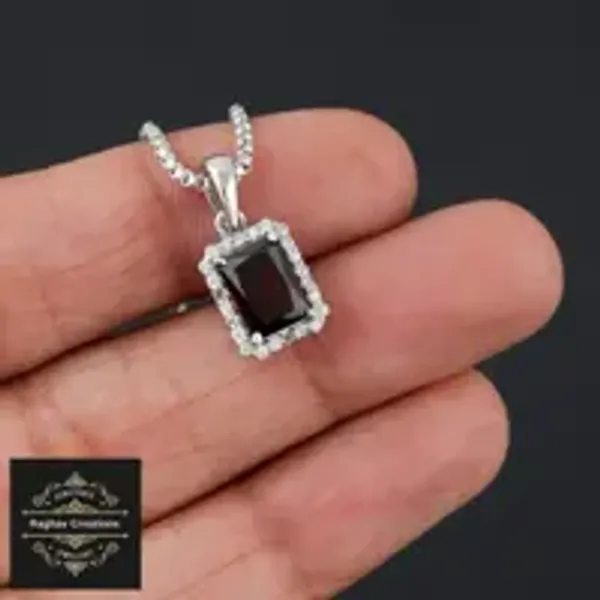 Natural_Garnet_Gem_Stone_Silver_Cluster_Set_(_Pendent_Ring_Tops_)_For_Women
