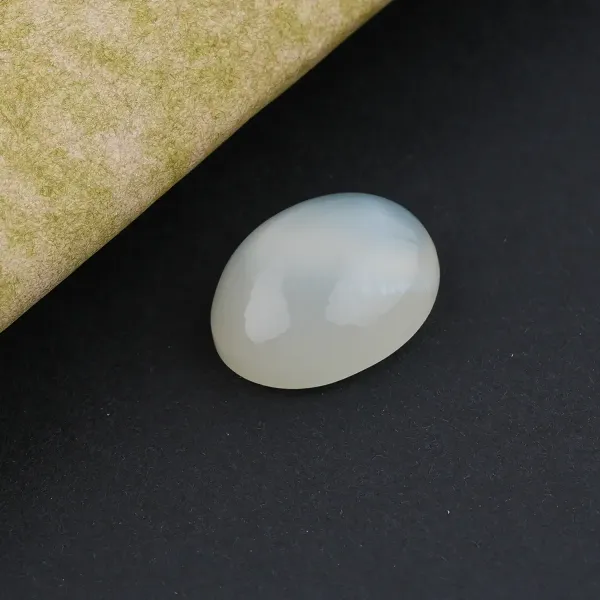 Moon_Stone_Natural_Gem_Stone_For_Unisex