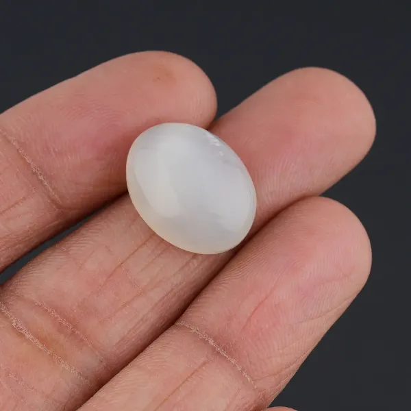 Moon_Stone_Natural_Gem_Stone_For_Unisex