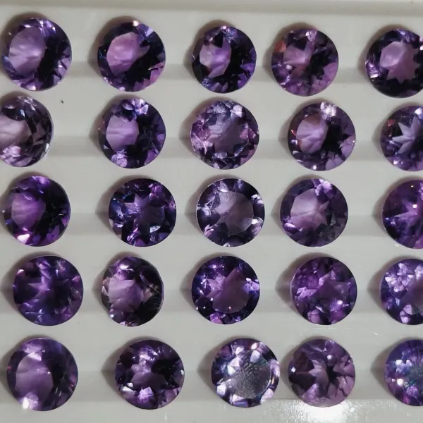 Amethyst_Natural_Gem_Stone_For_Unisex