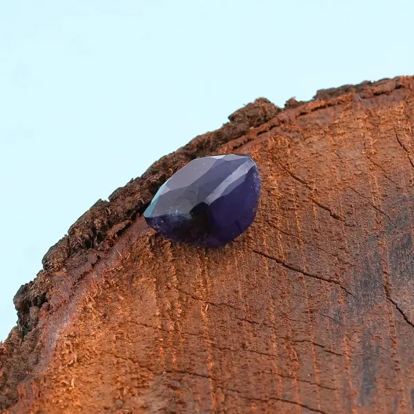 Blue_Sapphire_Natural_Gem_Stone_For_Unisex
