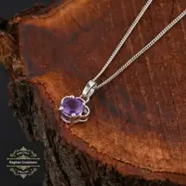 Amethyst_Natural_Gem_Stone_Pendent_For_Women