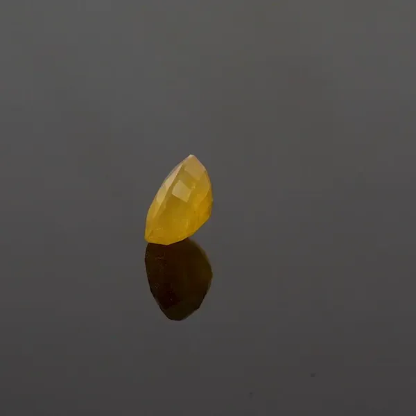 Yellow_Sapphire_Natural_Gem_Stone_For_Unisex