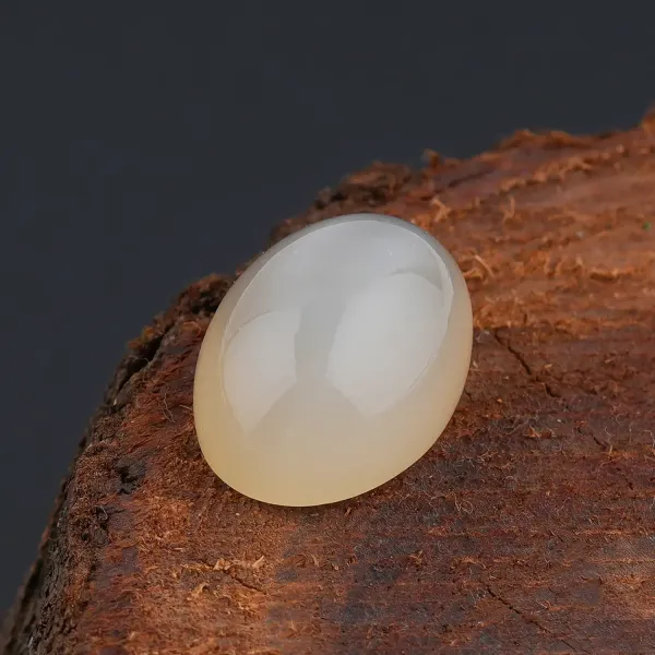 Moon_Stone_Natural_Gem_Stone_For_Unisex