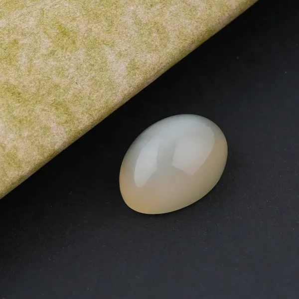 Moon_Stone_Natural_Gem_Stone_For_Unisex
