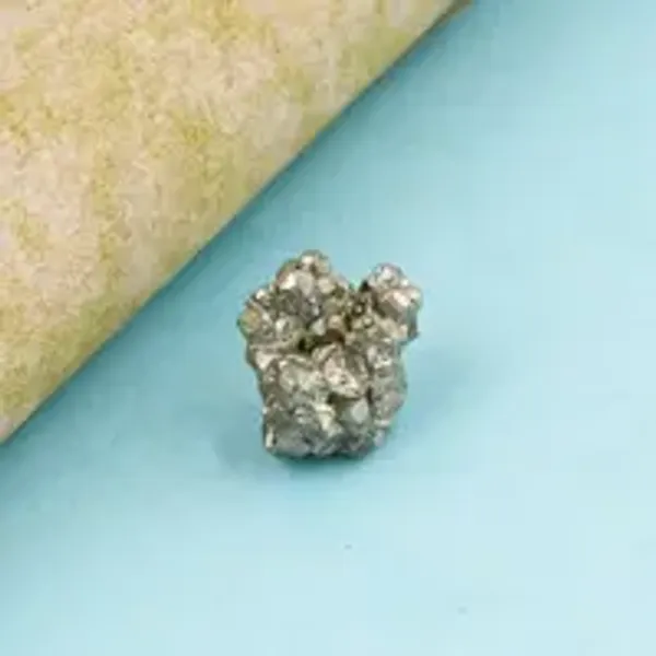 Pyrite_Natural_Gem_Stone_For_Unisex