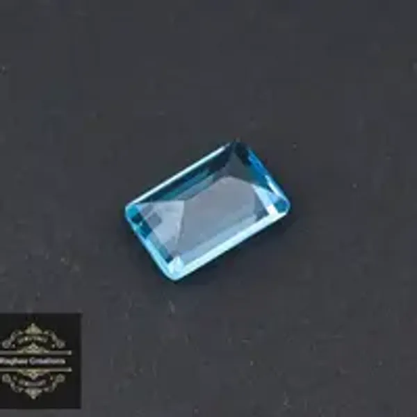 Blue_Topaz_Natural_Gem_Stone_For_Unisex