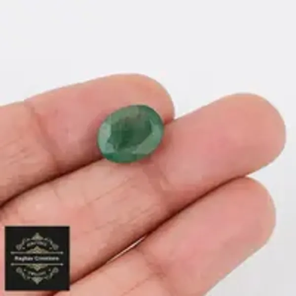 Emerald_Natural_Gem_Stone_For_Unisex