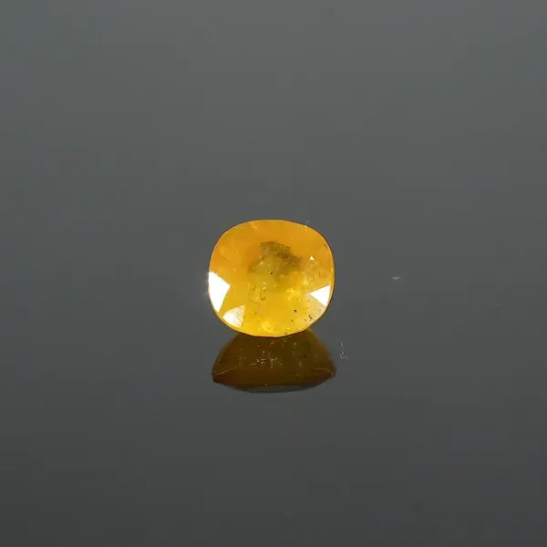 Yellow_Sapphire_Natural_Gem_Stone_For_Unisex