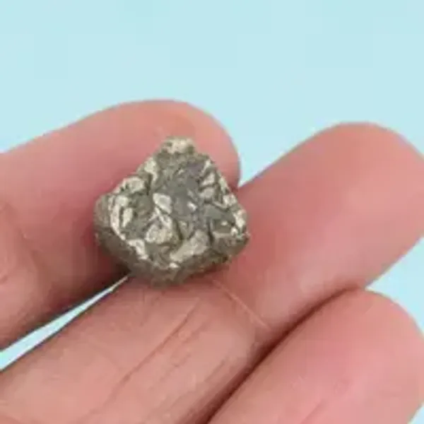 Pyrite_Natural_Gem_Stone_For_Unisex
