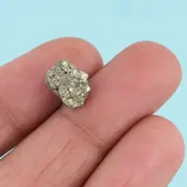 Pyrite_Natural_Gem_Stone_For_Unisex