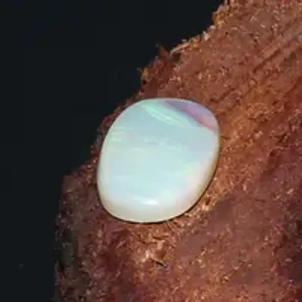 Opal_Natural_Gem_Stone_For_Unisex