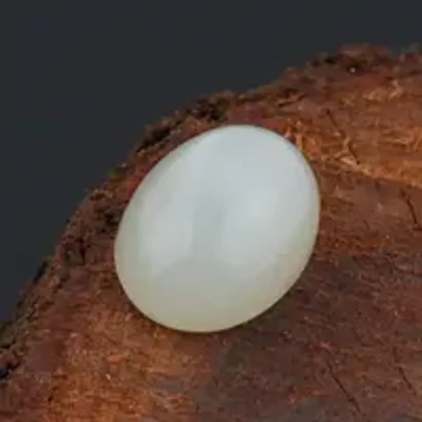 Moon_Stone_Natural_Gem_Stone_For_Unisex