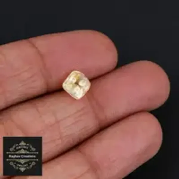 Yellow_Sapphire_Natural_Gem_Stone_For_Unisex