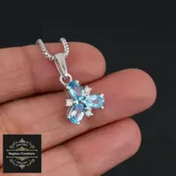 Blue_Topaz_Silver_Natural_Gem_Stone_Pendent_For_Women