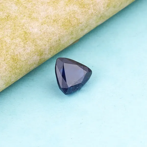 Blue_Sapphire_Natural_Gem_Stone_For_Unisex