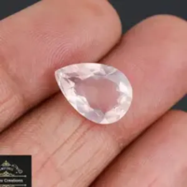 Rose_Quartz_Natural_Gem_Stone_For_Unisex