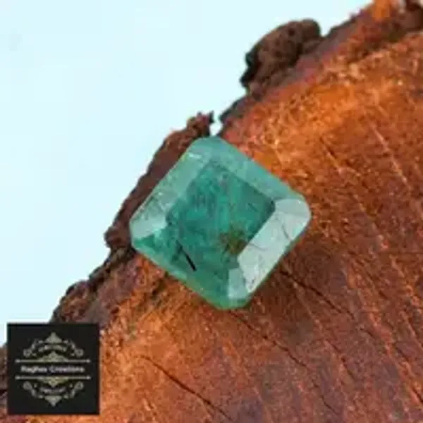Emerald_Natural_Gem_Stone_For_Unisex