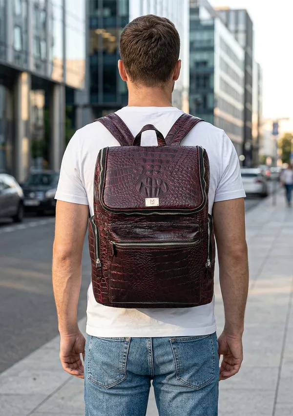 Burgundy_Crocodile_Texture_Backpack_For_Men