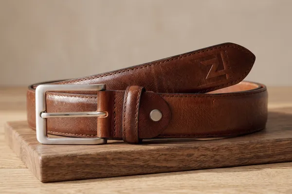 Brown_Leather_Adjustable_Belt_For_Men