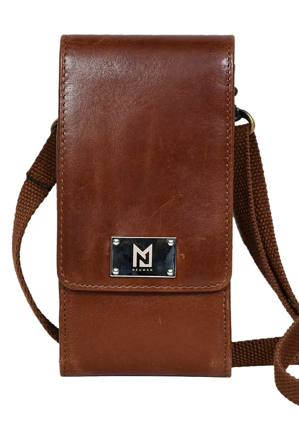 Brown_Leather_Vertical_Belt_Pouch_With_Card_Slots