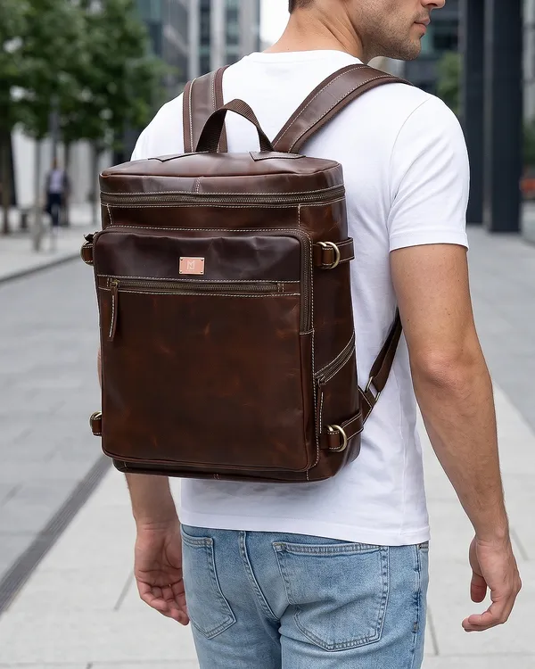 Brown_Leather_Retro_Backpack_For_Men