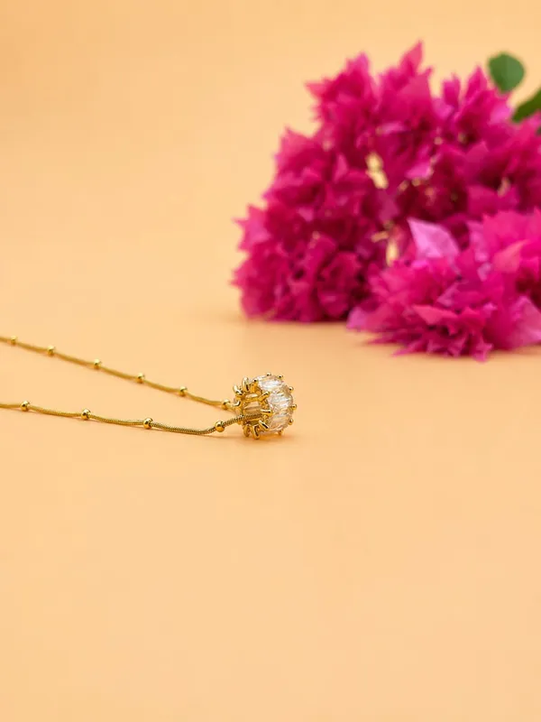 Gold_Stainless_Steel_Necklace_For_Women_