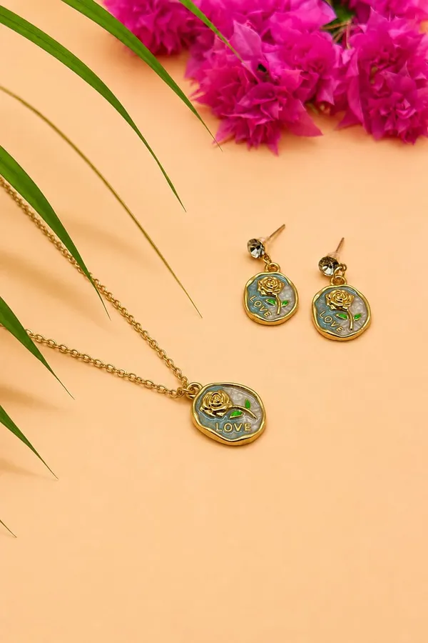 Gold_And_Green_Stainless_Steel_Necklace_Sets_