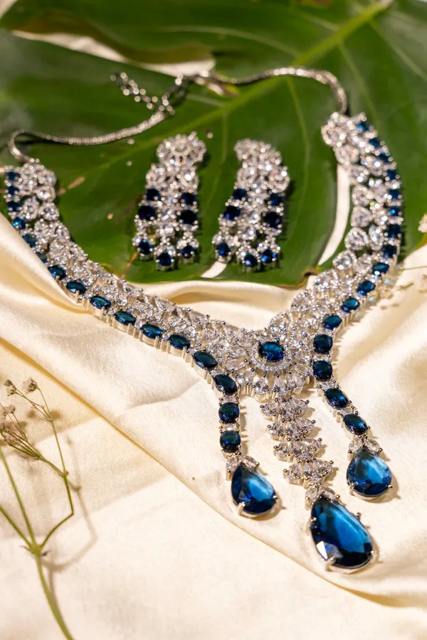 Blue_And_Silver_American_Diamond_Necklace_Sets_For_Women