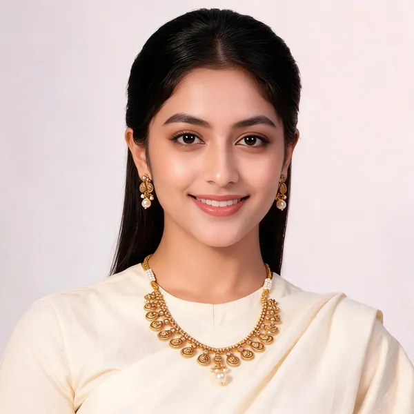 Gold_Gold-Plated_Temple_Short_Necklace_Sets_For_Women