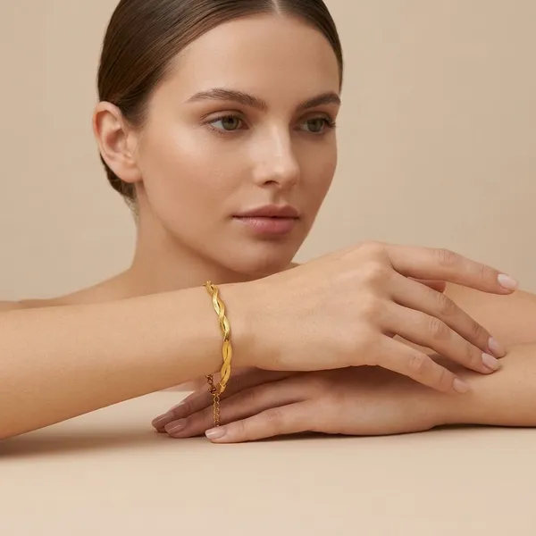 Gold_Stainless_Steel_Bracelet_For_Women