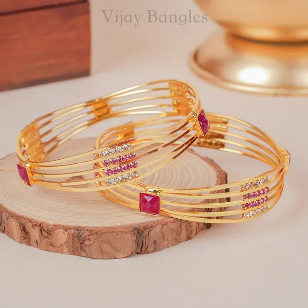 Ziana_Gold_Plated_Bangles