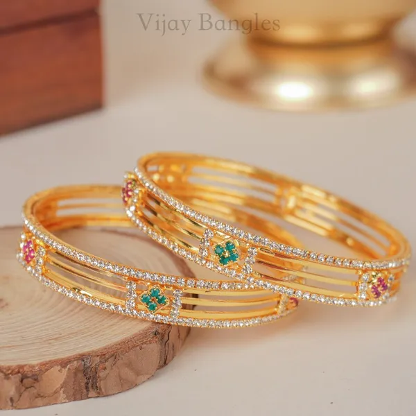Zohra_Golden_Stone_Bangles