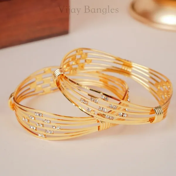 Zareen_Gold_Plated_Bangles