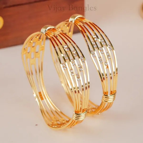 Zareen_Gold_Plated_Bangles