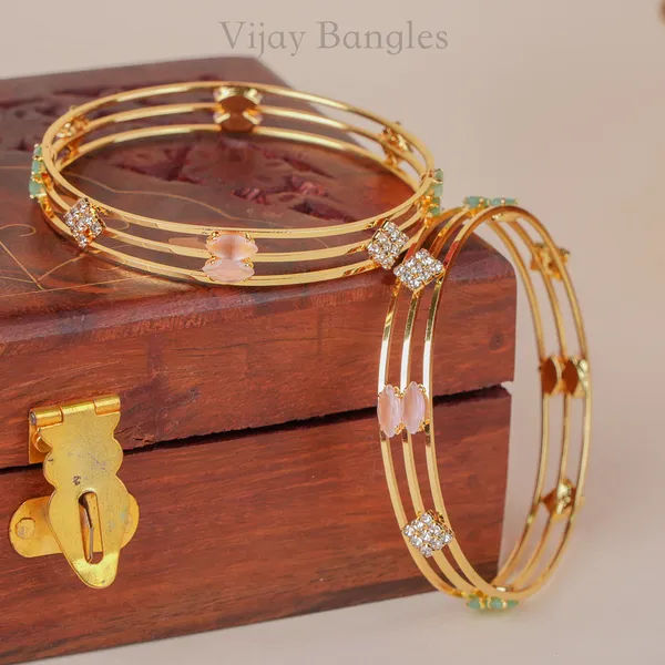 Classic_AD_Gold_Plated_Bangles