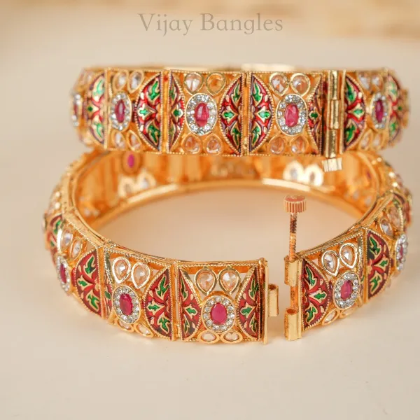 Gold_Copper_Rajputana_Kundan_Meenakari_Bangles_For_Women_Set_Of_2