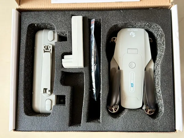 Fitpro_Dynalog_4K_GPS_Drone_DR-DG600C_–_Brushless_Motor,_FPV_WiFi,_Waypoints_Drone_()