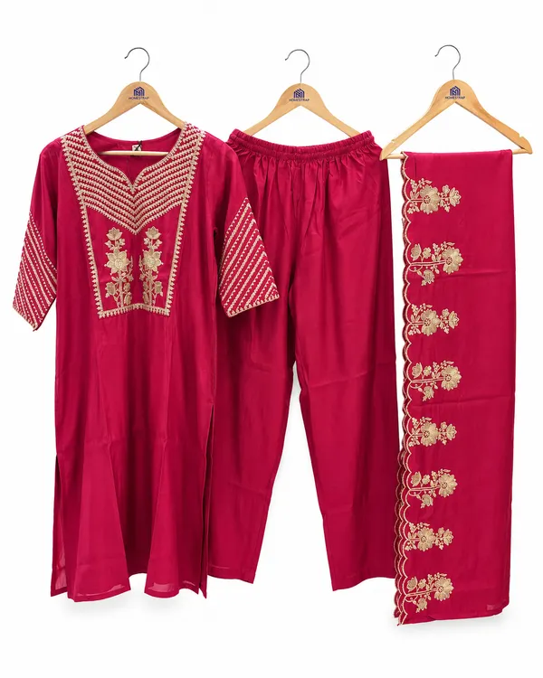Magenta_Silk_Premium_Kurta_Set_For_Women