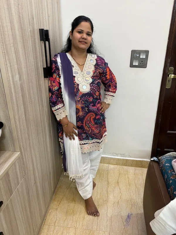 Women_Purple_Printed_Kurta_with_White_Salwar_&_Dupatta_3-Piece_Ethnic_Suit_Set