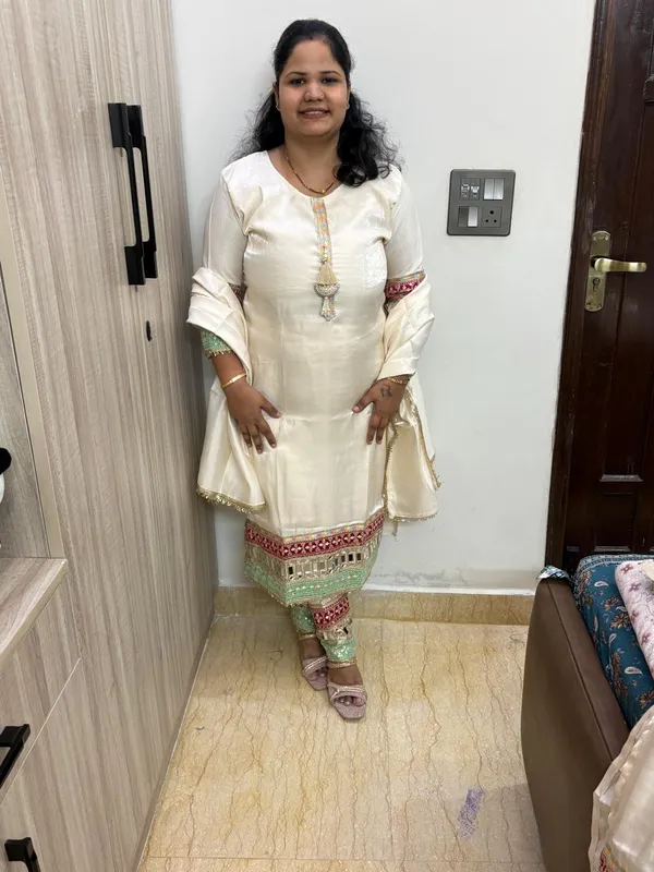 Women’s_Embroidered_Kurta_with_Pant_&_Dupatta_Set