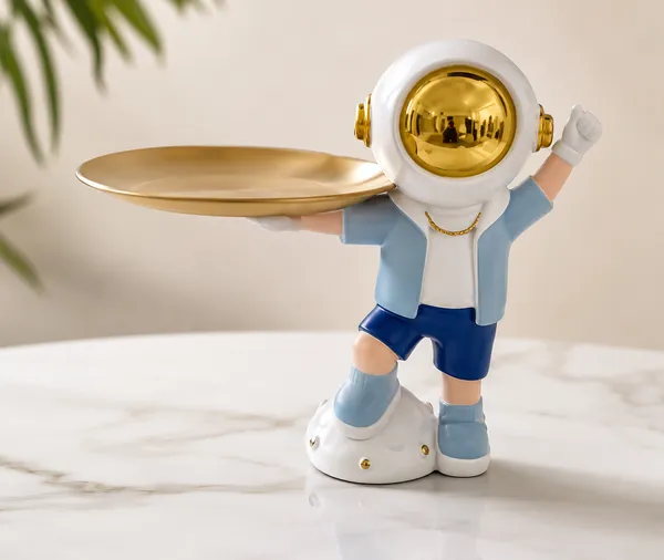 Charming_Silver_Astronaut_Themed_Tray_Decor_Showpiece_Decorative_Showpiece_20_Cm