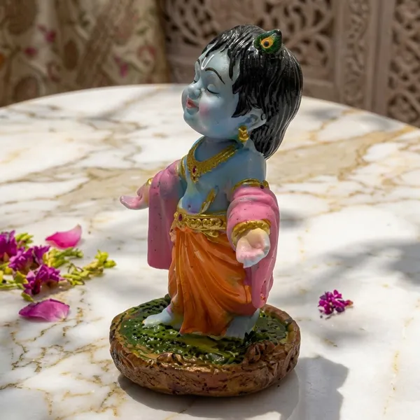 Bal_Krishna_Resin_Idol_Car_Dashboard_Laddu_Gopal_Murti_For_Home_Decorative_Showpiece_10_Cm