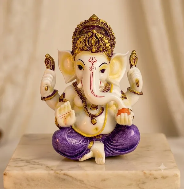 Siddhivinayak_Ganesha_White_Compact_Decorative_Showpiece