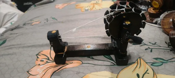 Black_Manual_Sewing_Machine