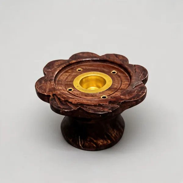Brown_Wood_Traditional_Floral_Carved_Diya_Oil_Lamp