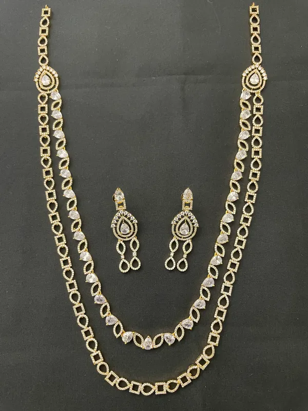 Gold_Brass_Jewellery_Set_For_Women
